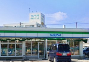 ファミリーマート 石垣中央運動公園前店｜石垣島・コンビニ