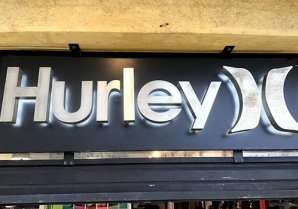 Hurley store Okinawa｜北谷町・アパレル