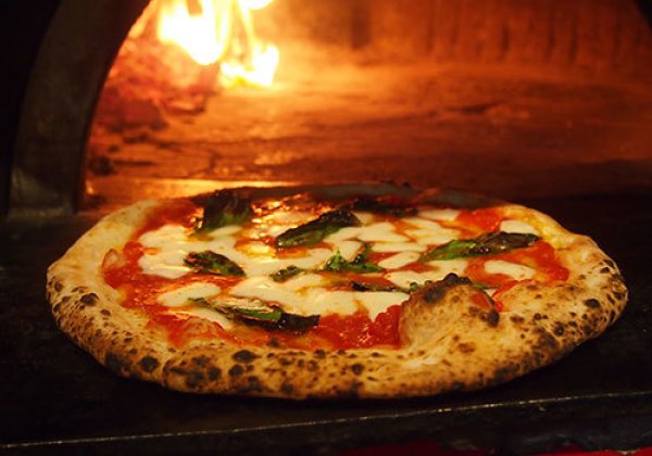 Pizzeria Napoletana Bufalo｜豊見城市・イタリアン・ピザ