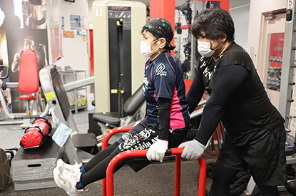 鉄棒トレーニング